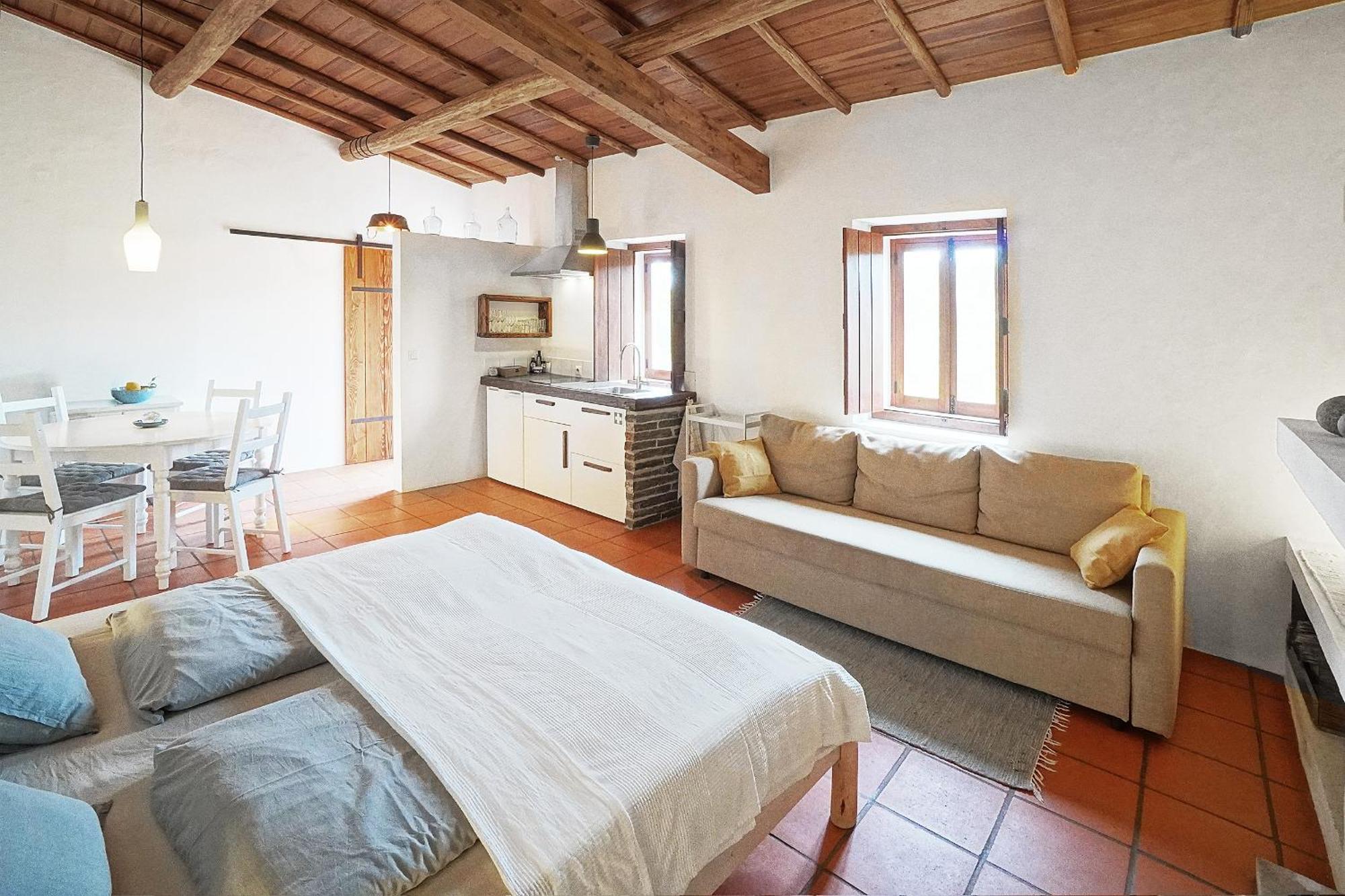 Moba - Monte Do Barranquinho Apartment Сао Луис Екстериор снимка